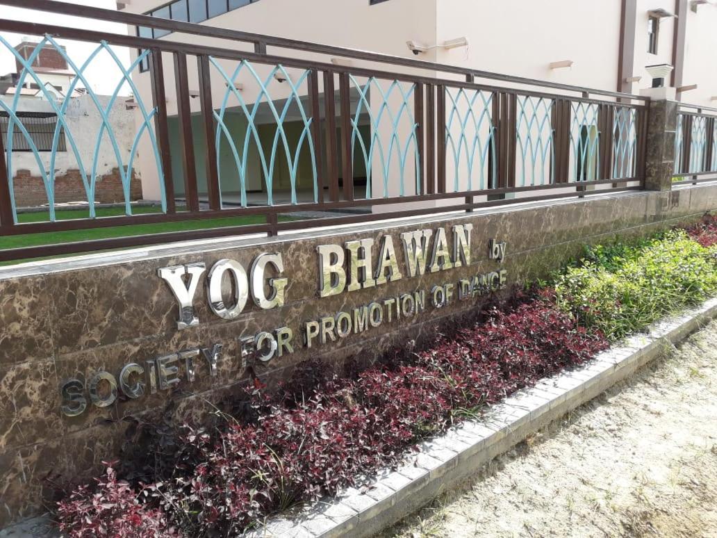 Yog Bhawan Aparthotel Greater Noida Luaran gambar
